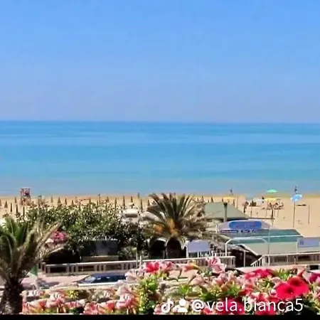 Casa Vacanze Vela Bianca Gela Esterno foto